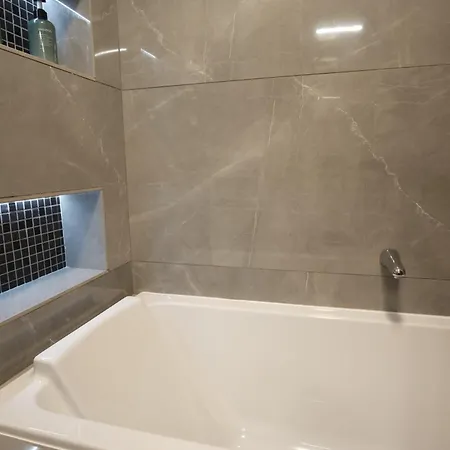 아파트 Charming Ac 2-bedroom Center Family, Couples Friendly 앙티브